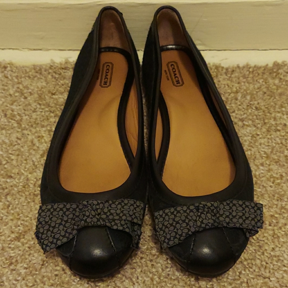Women Coach Black Leather Ballet Shoes/Flats